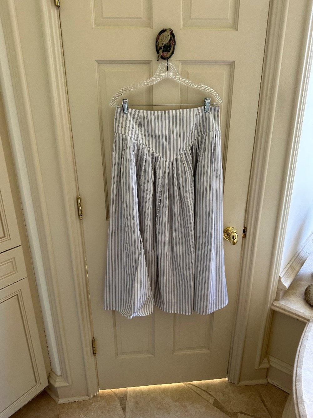 Liz Clairborne Grey and White Stripe 100% Cotton Skirt-Size 14